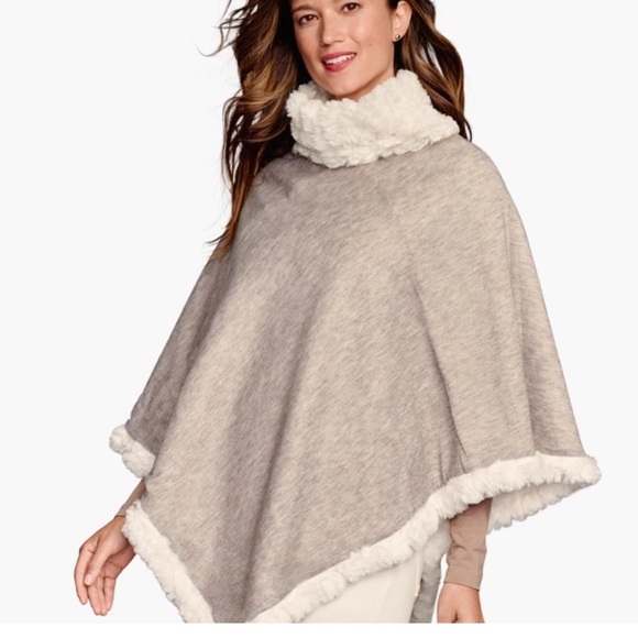 NWT Johnston and Murphy Faux Fur Reversible Poncho •OS• - Picture 9 of 9